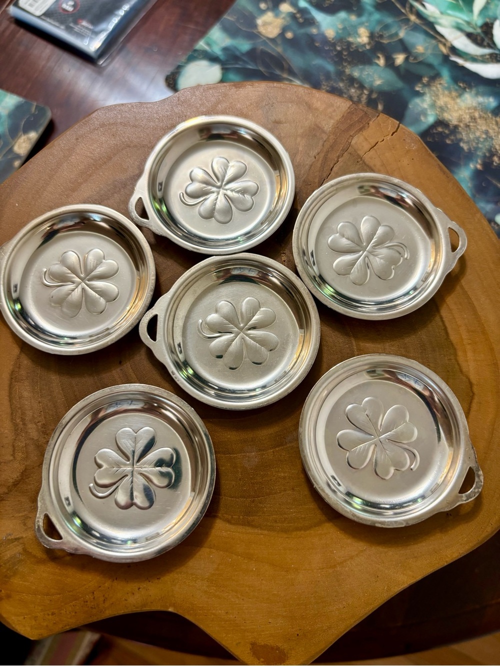 6 Four-Leaf Clover embossed Silver-plated trinket dish, ring dish (baguier) VTG